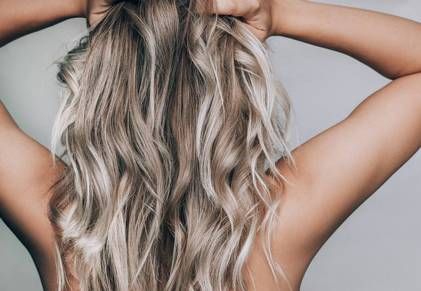 Come schiarire i capelli senza rovinarli Come schiarire i capelli senza rovinarli